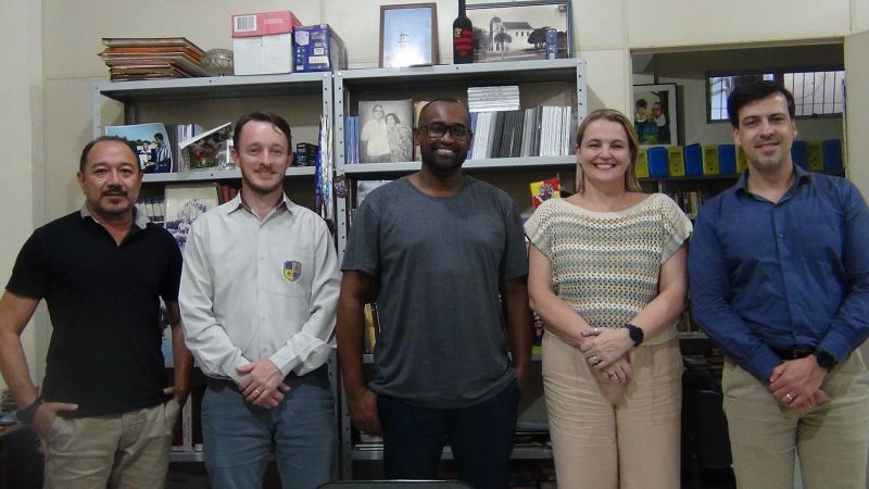 Equipe do Colégio Dom Amando  